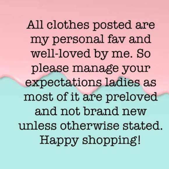 Marc Jacobs Gold-Tone Logo Bangle - Picture 2 of 3